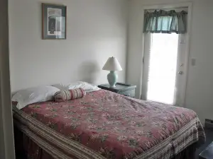 River View Resort - 2 Bedroom