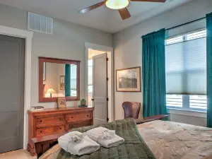 Inviting Open Floor Plan and Fireplace - Charming Cozy Retreat