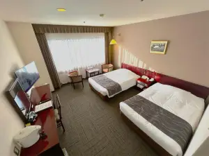 Tsuyama Kakuzan Hotel