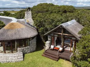 Mosaic Lagoon Lodge