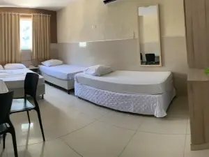 Hotel Uzi Praia