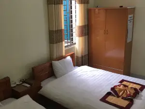 Duc Thang Guest House (Nhà Nghỉ Đức Thắng)
