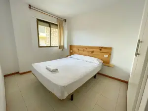 Apartamentos Bernat 3000