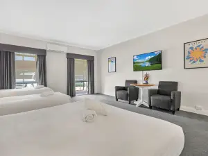 Caledonian Hotel Motel