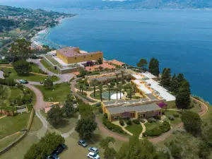 Altafiumara Resort & Spa