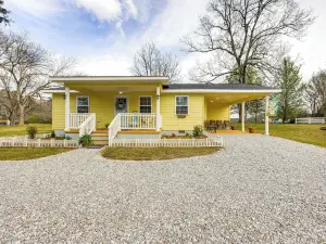 Scenic East Alabama Retreat on 2 Acres