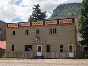 Kendall Mountain Lodge