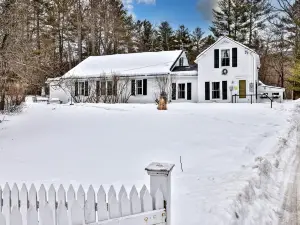 Spacious Cozy Retreat Near Ski Resorts - Charming Rustic Escape