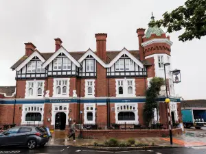 The Railway Hotel Worthing