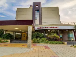 Hotel Shahu and Sai Shahu