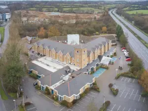 DoubleTree by Hilton London Elstree