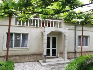 Casa Bucur