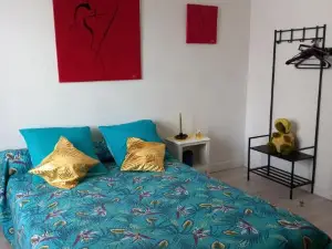 Une Chouette Maison
