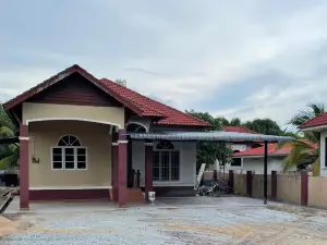 Homestay Qaireen Melawi