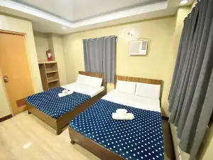 East Square Inn