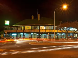 Metropolitan Hotel