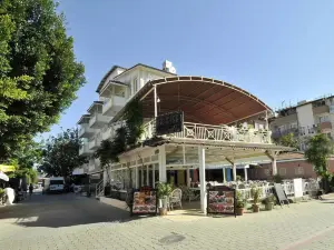 Sun Kiss Hotel