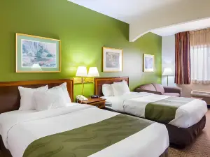 Quality Inn & Suites Kearneysville - Martinsburg