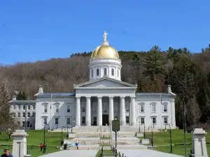 Charming, family-friendly 3-bedroom house in the smallest Capitol City.