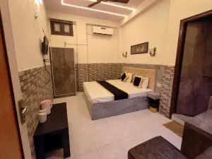 ホテル サルワン