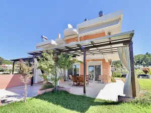 Stunning Beachfront Villa for Rent