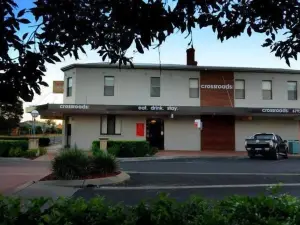 Crossroads Hotel
