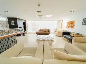 Marina Rey Aparthotel