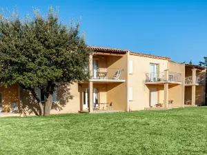 Residhotel Golf Grand Avignon