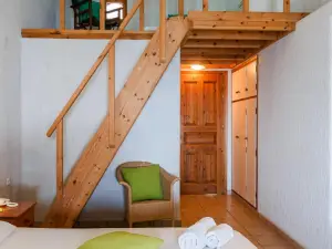 Grekis Hotel & Apartments