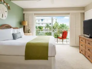 Olde Marco Island Inn and Suites