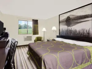 Super 8 by Wyndham Waynesboro