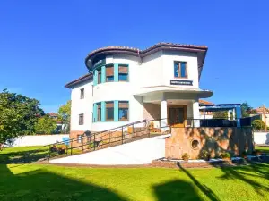 North Surf House