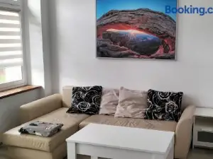Kawalerka Blisko GÓR