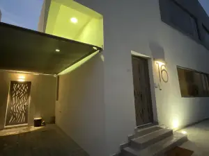 Luxury Villa next to DFC