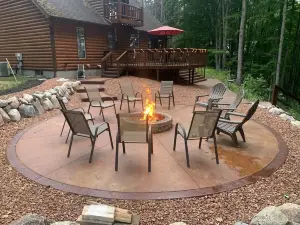 Crystal Mountain 4 bedroom golf and ski home on the Betsie River