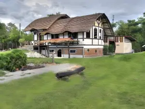 Sanita Cottage