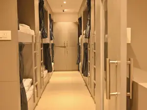 Bed & Bread Dormitory