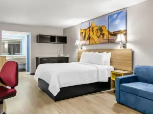 Days Inn by Wyndham Salina South