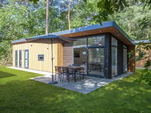 Modern Lodge with Dishwasher, 8 km from Helmond