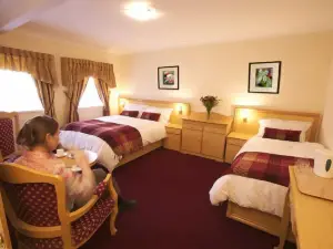 Gateway Hotel