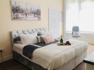The Winter Garden Suites