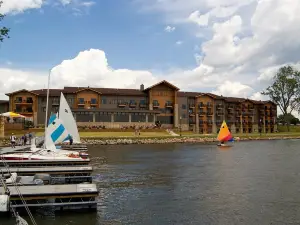 King's Pointe Waterpark Resort