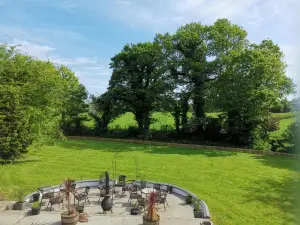The Willows B&B and Orchard Self Catering Studios