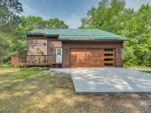 Chetek Lodge w/ Deck on Moose Ear Creek!