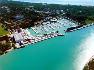 Hotel Marina Uno