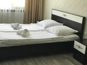 Friendly House