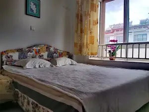Xiaoyao Pai Apartment (Yongguan Road No.1)