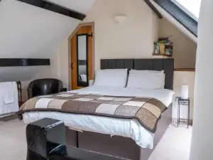 Woodview - Cosy 1840s Cottage in Chew Valley and Mendip Aonb