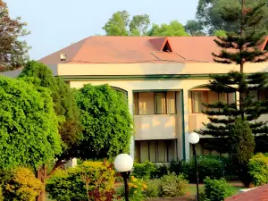 Aveda Blue Country Resort