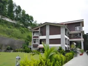 Club Mahindra Baiguney
